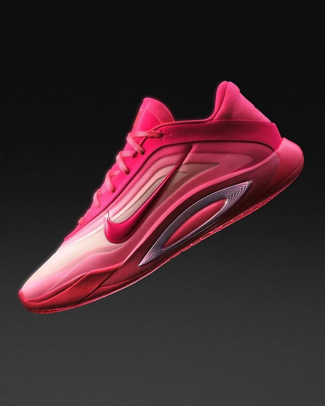 」突然发布！搭载「全新缓震科技」！qy球友会体育Nike「巨星签名鞋